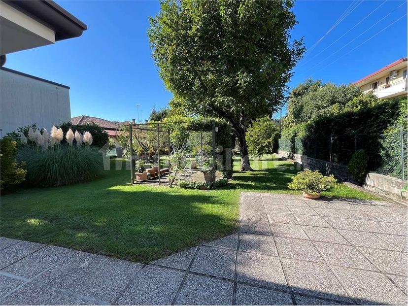 Terratetto unifamiliare via carlo moretti, 69, Centro, Montebelluna — foto 22 di 56