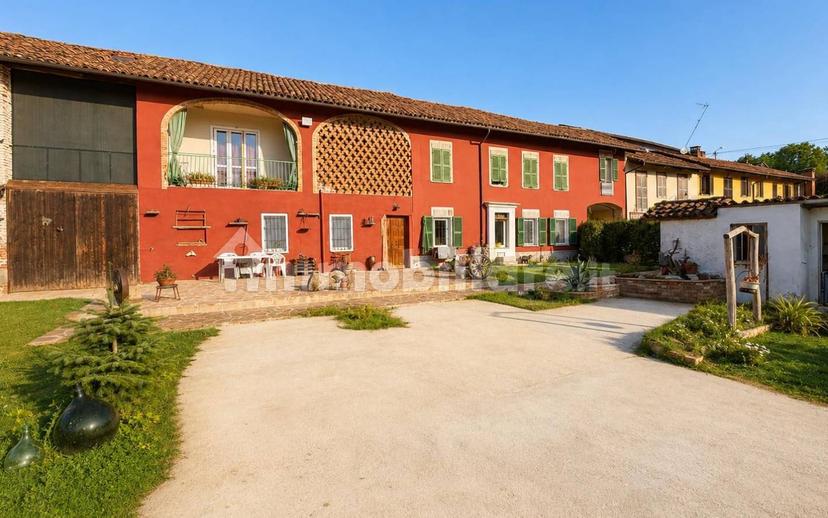 Cascina frazione Revignano, Bramairate - Revignano, Asti — foto 2 di 37