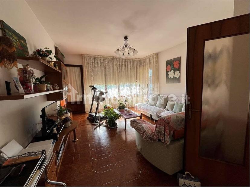 Terratetto unifamiliare via carlo moretti, 69, Centro, Montebelluna — foto 6 di 56