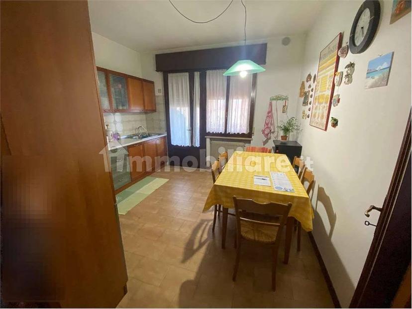 Terratetto unifamiliare via carlo moretti, 69, Centro, Montebelluna — foto 4 di 56