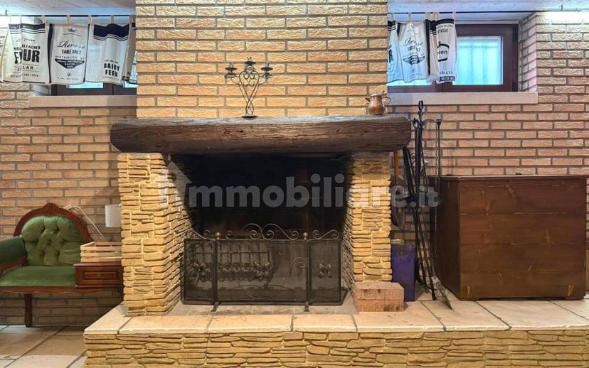 Villa bifamiliare via Gua' 50, Centro, Zimella — foto 8 di 8