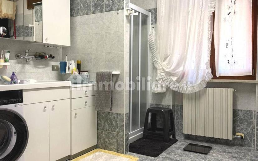 Villa bifamiliare via Gua' 50, Centro, Zimella — foto 6 di 8