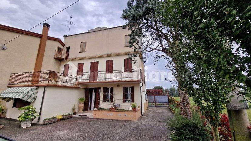 Villa bifamiliare 180 m², Centro, Campodarsego — foto 2 di 11