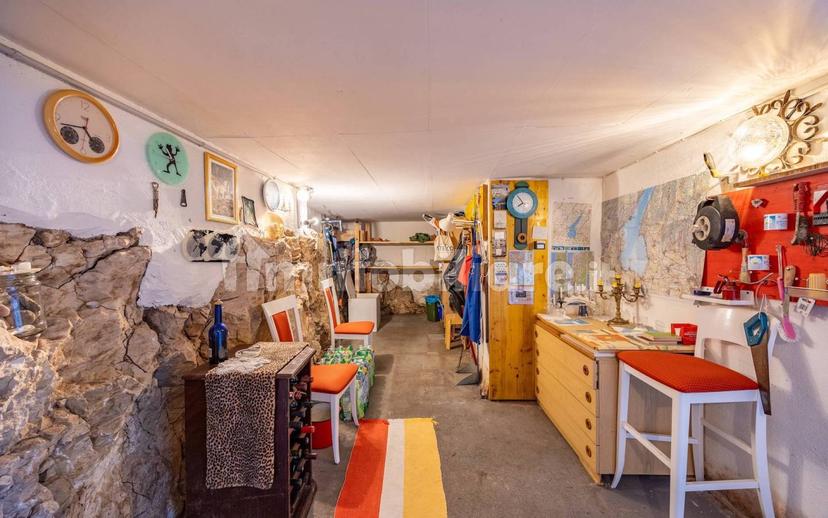 Villa a schiera via per Le Prandine, Centro, Torri del Benaco — foto 13 di 14