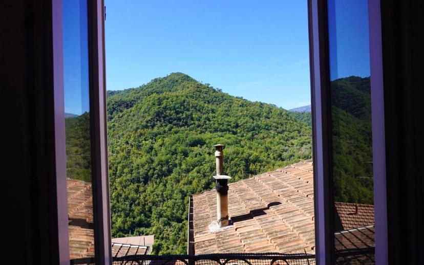 Quadrilocale via Fiume 15, Centro, Apricale — foto 3 di 17