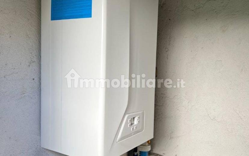 Villa bifamiliare via Claudio Monteverdi 10, Centro, Reggiolo — foto 9 di 18
