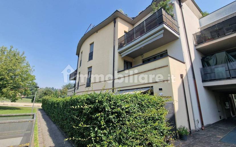 Trilocale via Fontanelle 2, Centro, Inverigo — foto 3 di 30