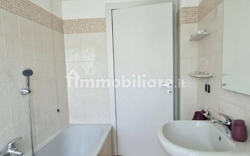 Trilocale via Fontanelle 2, Centro, Inverigo