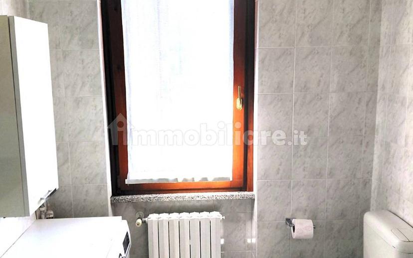 Trilocale via degli Alpini, Montinelle, Manerba del Garda — foto 19 di 35