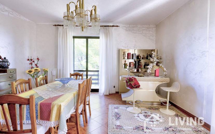 Villa plurifamiliare Contrada Rielli 1, Loreto Aprutino — foto 23 di 89
