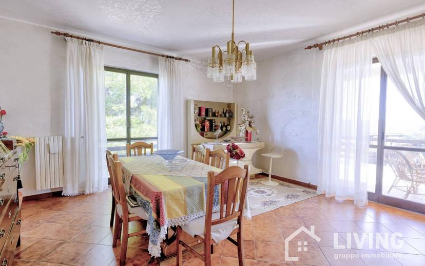 Villa plurifamiliare Contrada Rielli 1, Loreto Aprutino — foto 39 di 89