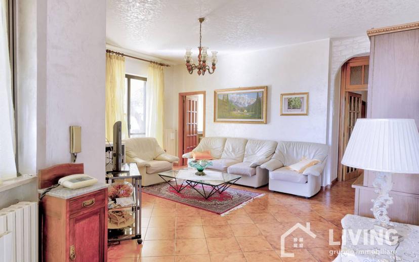Villa plurifamiliare Contrada Rielli 1, Loreto Aprutino — foto 10 di 89