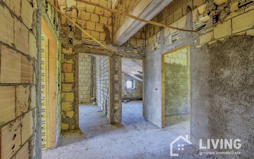Villa plurifamiliare Contrada Rielli 1, Loreto Aprutino — foto 11 di 89