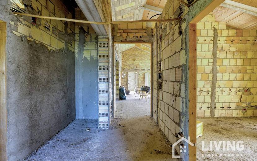 Villa plurifamiliare Contrada Rielli 1, Loreto Aprutino — foto 15 di 89