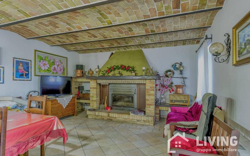 Villa plurifamiliare Contrada Rielli 1, Loreto Aprutino — foto 74 di 89