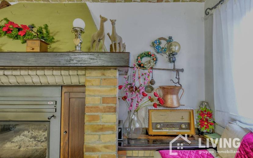 Villa plurifamiliare Contrada Rielli 1, Loreto Aprutino — foto 24 di 89