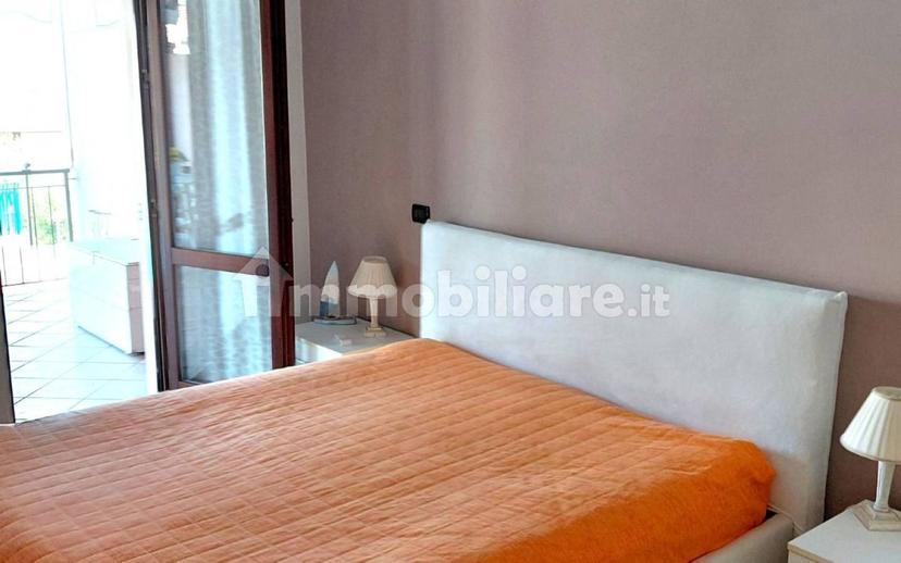 Trilocale via degli Alpini, Montinelle, Manerba del Garda — foto 34 di 35