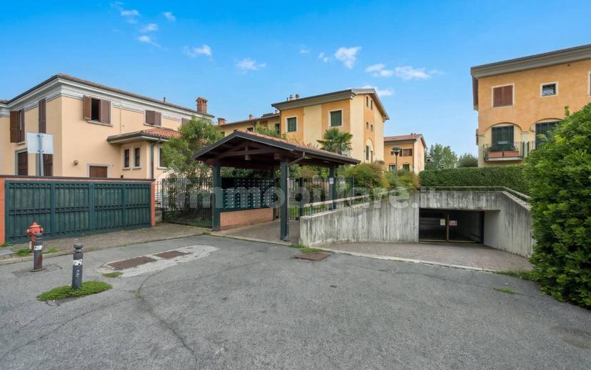 Trilocale via Risorgimento 30, Centro, Treviolo — foto 10 di 39