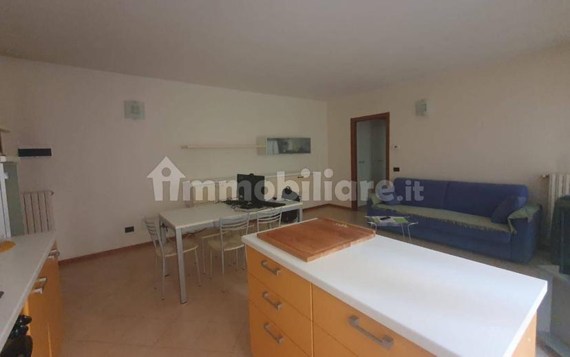 Bilocale ottimo stato, secondo piano, Centro Storico, Parma