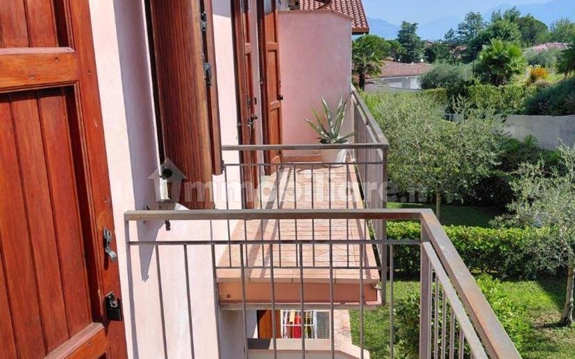 Trilocale via degli Alpini, Montinelle, Manerba del Garda — foto 14 di 35