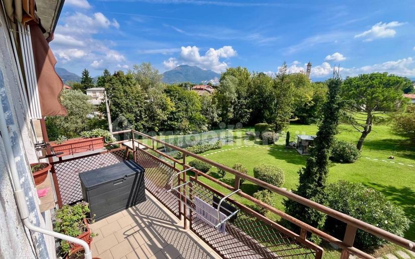 Trilocale via Giacomo Matteotti 5, Centro, Merone — foto 4 di 35