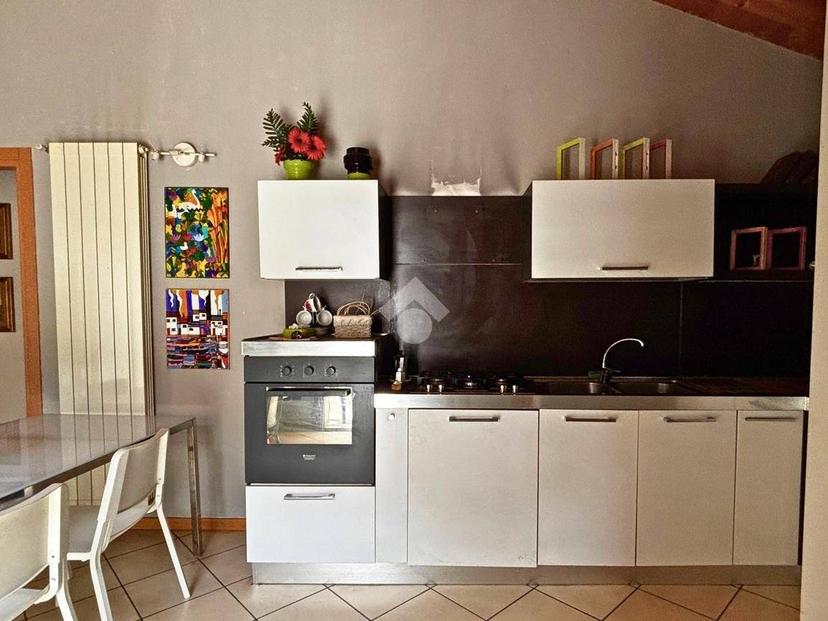Trilocale via Nazionale 9, Fornaci, Ceto