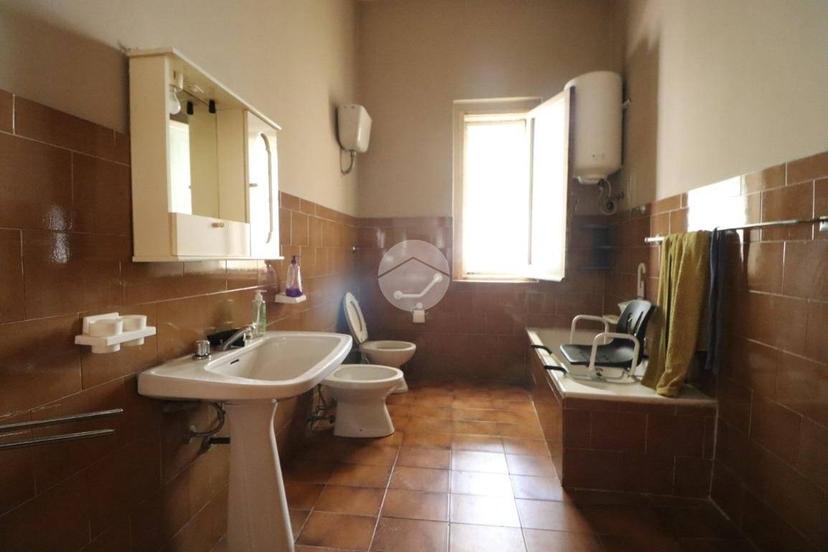 Terratetto unifamiliare via Colomba Antonietti 11, Monreale, Cagliari — foto 2 di 36