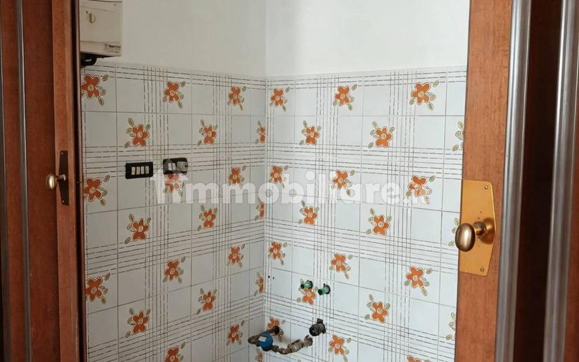 Bilocale ottimo stato, secondo piano, Mirabello, Reggio Emilia — foto 22 di 25