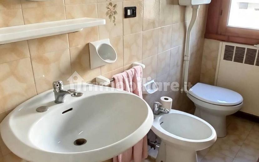 Bilocale ottimo stato, secondo piano, Mirabello, Reggio Emilia — foto 7 di 25