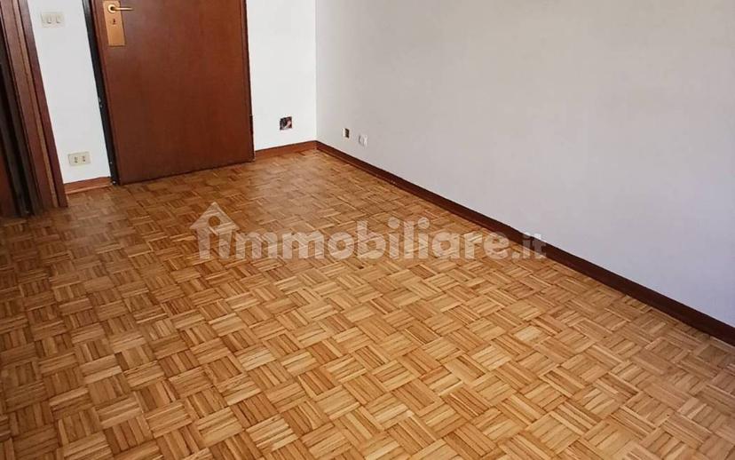 Bilocale ottimo stato, secondo piano, Mirabello, Reggio Emilia — foto 5 di 25