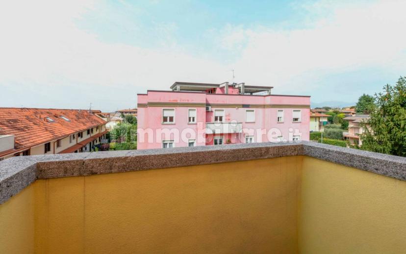 Trilocale via Ragazzi del '99, Lonato, Lonato del Garda — foto 7 di 37