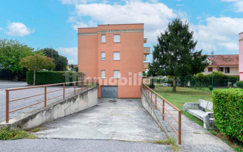 Trilocale via Ragazzi del '99, Lonato, Lonato del Garda — foto 16 di 37