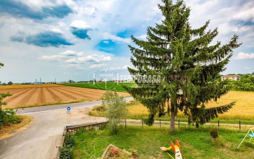 Trilocale via Ceresolia 48, Fossano — foto 3 di 22