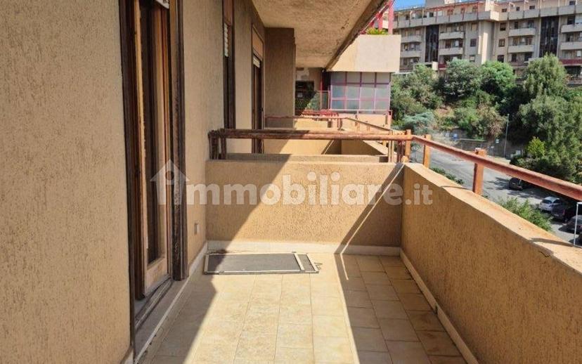Appartamento via Carrubbara, Quartiere Lombardo, Messina