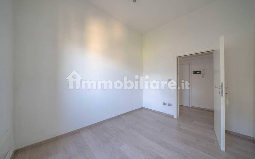 Trilocale via Felice Fossati, 2, Centro, Sondrio
