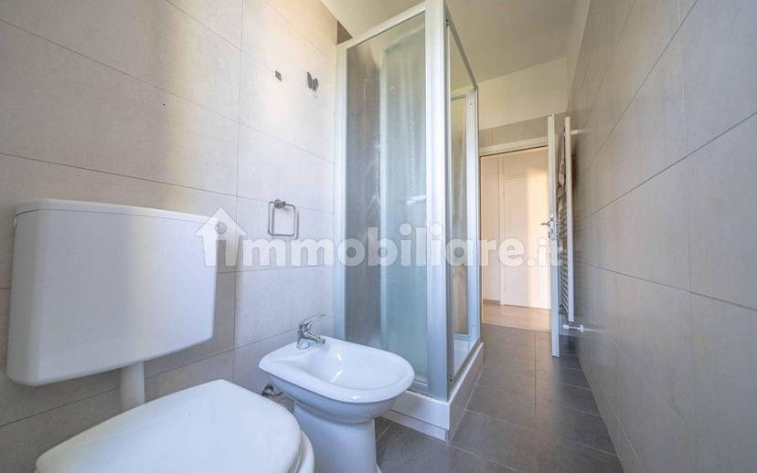 Trilocale via Felice Fossati, 2, Centro, Sondrio — foto 11 di 19