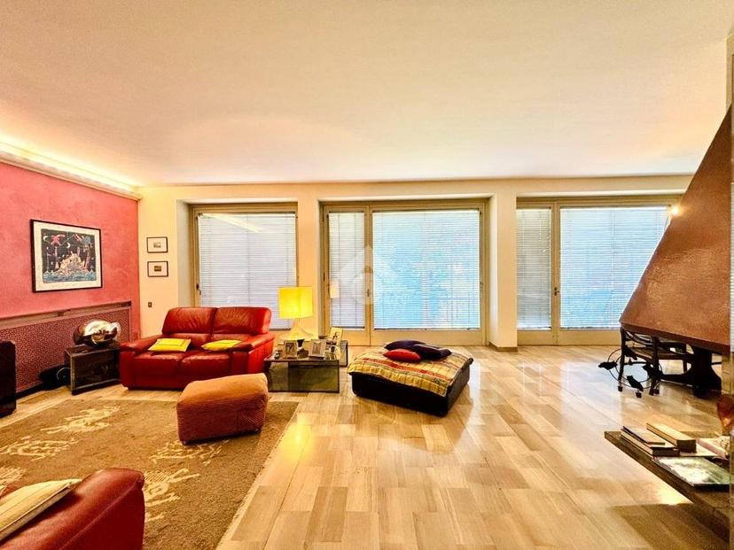 Villa bifamiliare via Trieste 25, Centro, Fino Mornasco — foto 4 di 21