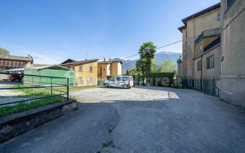 Trilocale via Felice Fossati, 2, Centro, Sondrio — foto 9 di 19