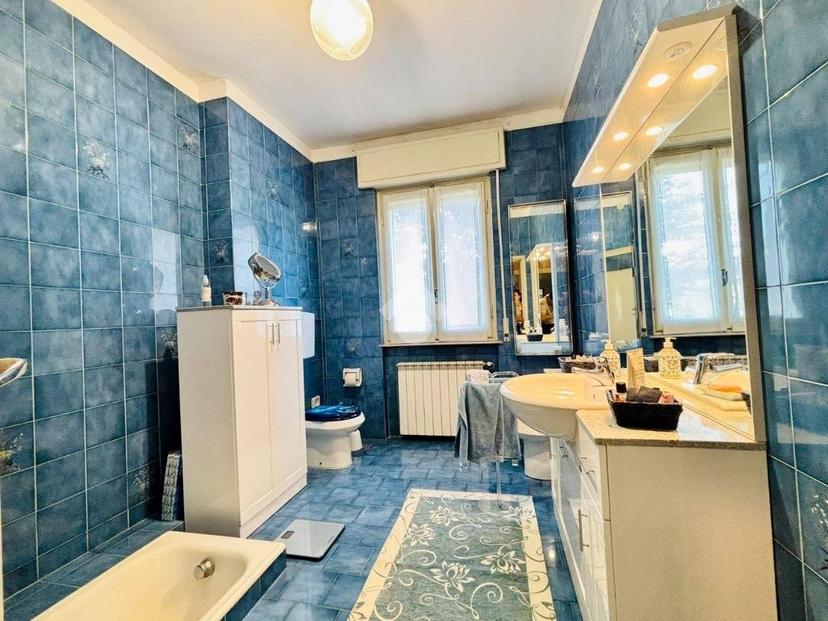 Villa bifamiliare via Trieste 25, Centro, Fino Mornasco — foto 5 di 21