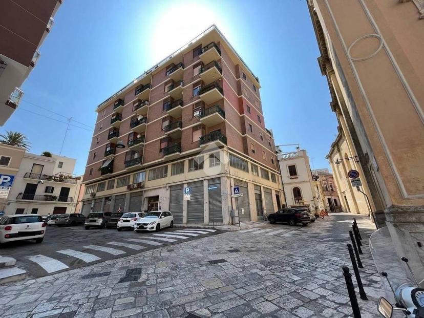 Trilocale via San Sebastiano 9, Centro Storico, Brindisi — foto 17 di 19