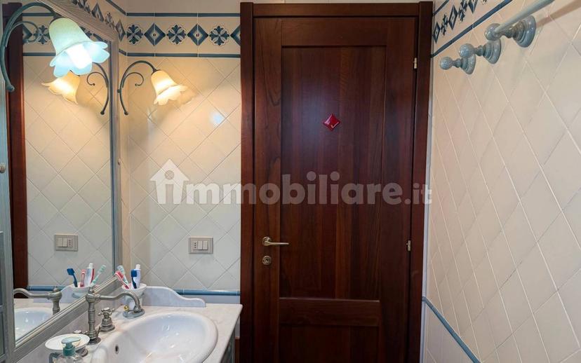 Trilocale via delle Pezzelle 25, Centro, Rocca di Mezzo — foto 11 di 16