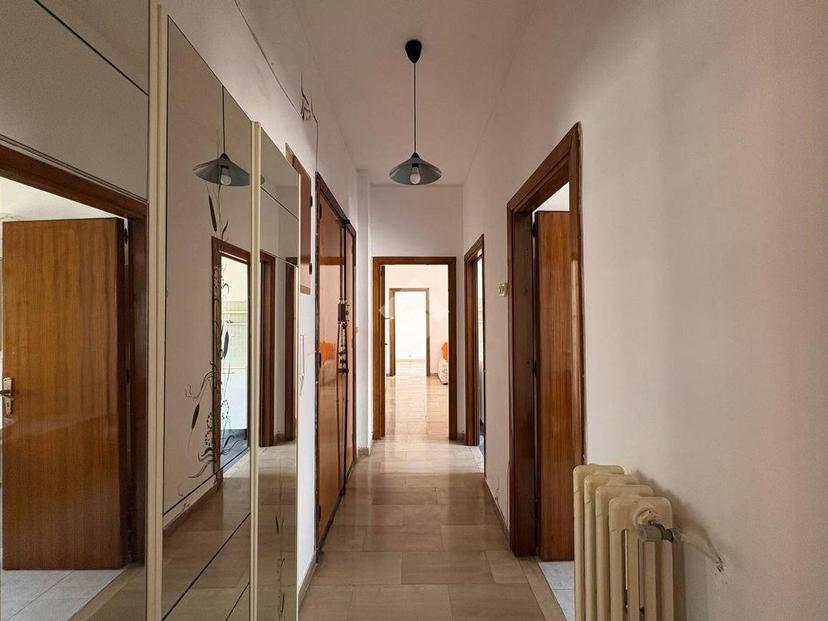 Trilocale via San Sebastiano 9, Centro Storico, Brindisi — foto 9 di 19