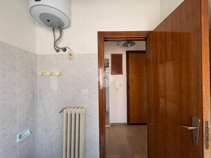Trilocale via San Sebastiano 9, Centro Storico, Brindisi — foto 3 di 19