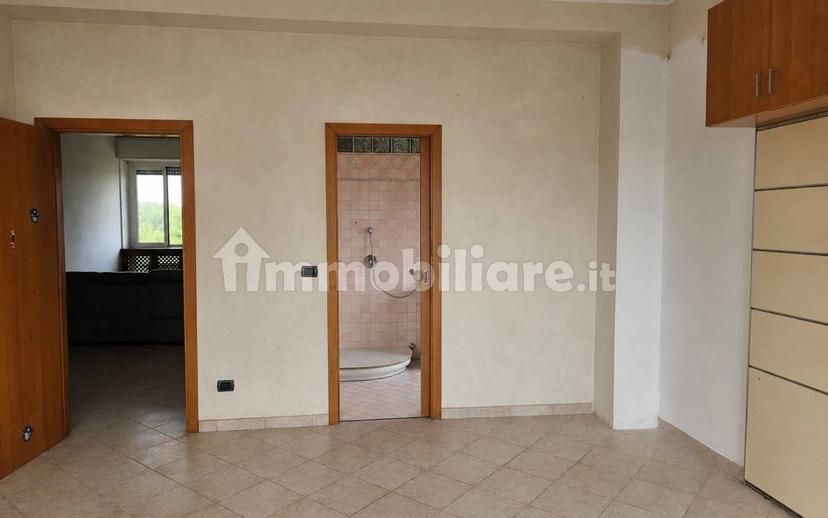 Trilocale viale della Repubblica 76, Via Monza, Lissone — foto 3 di 13