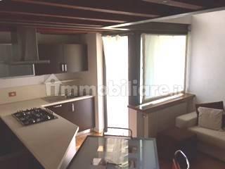 Trilocale buono stato, su più livelli, Via Taverna - Ospedale, Piacenza — foto 2 di 9