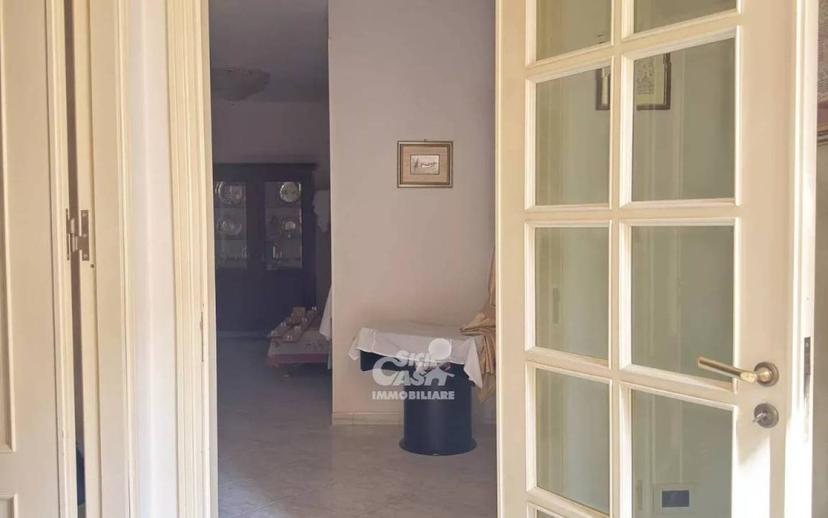 Appartamento buono stato, primo piano, Centro Storico, Marsala — foto 3 di 34