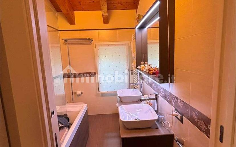 Villa unifamiliare, ottimo stato, 165 m², Centro, Veniano — foto 3 di 29