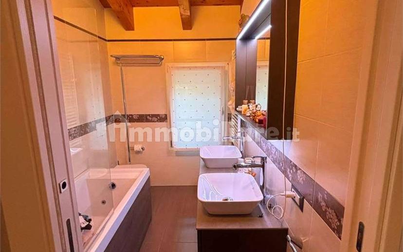 Villa unifamiliare, ottimo stato, 165 m², Centro, Veniano — foto 21 di 29