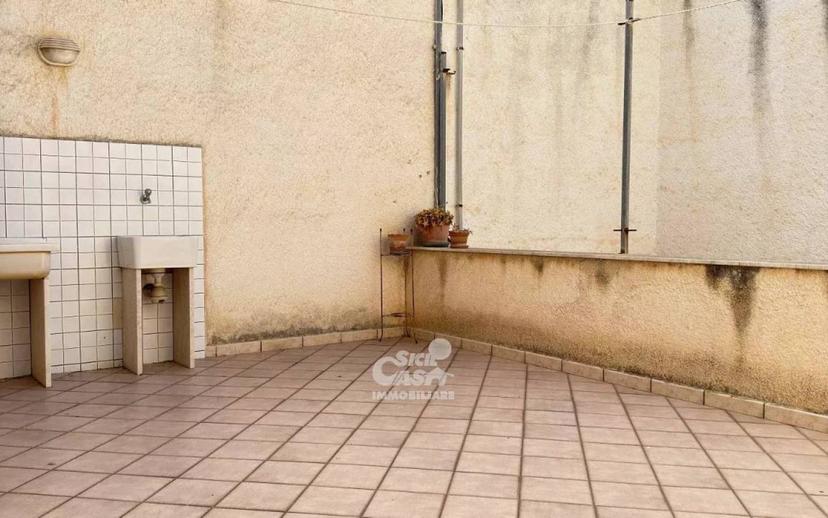 Appartamento buono stato, primo piano, Centro Storico, Marsala — foto 13 di 34