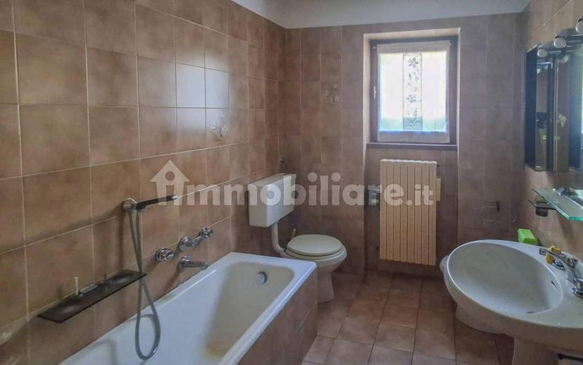 Villa plurifamiliare via Civetta, Monastero, Berbenno di Valtellina — foto 25 di 27